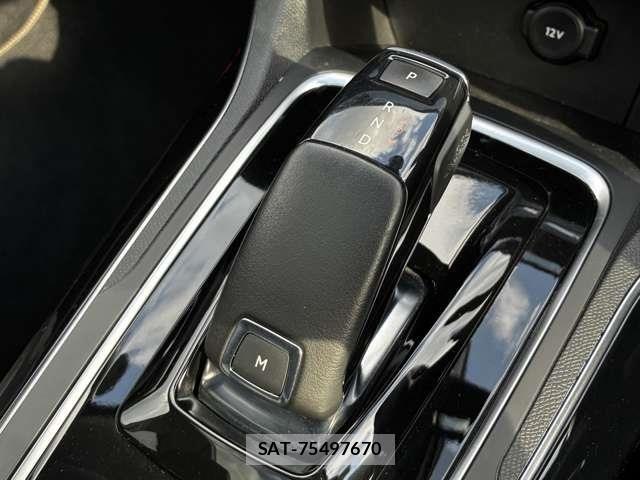 Peugeot 308 2021-03 6717041-24
