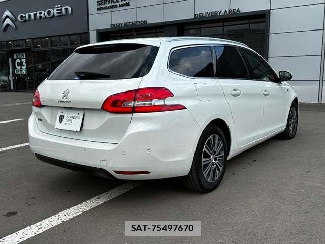 Peugeot 308 2021-03 6717041-4