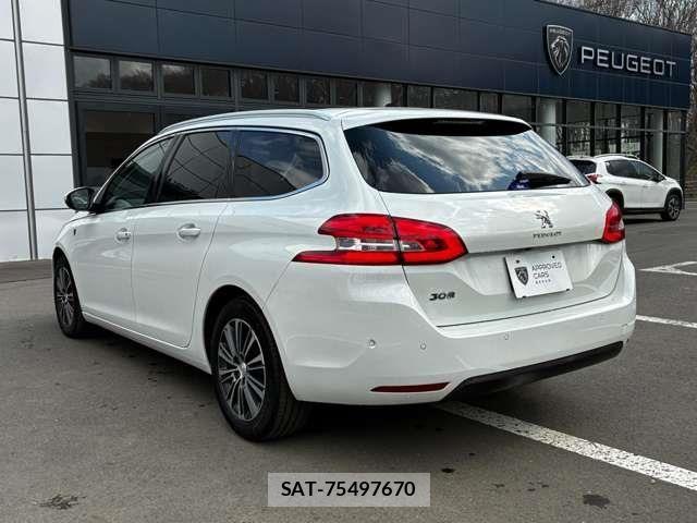 Peugeot 308 2021-03 6717041-6