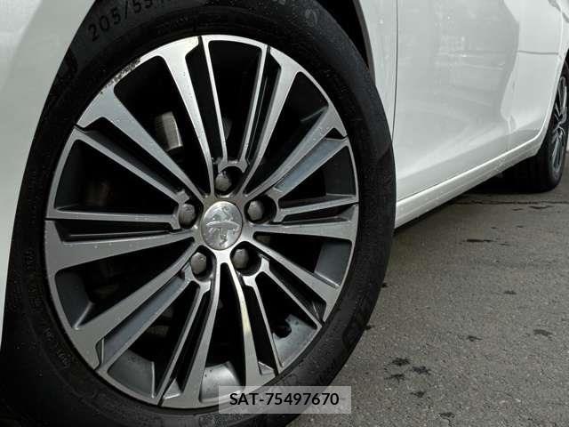 Peugeot 308 2021-03 6717041-8