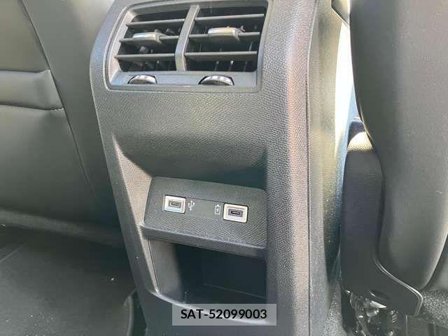 Peugeot 308 2022-12 6752837-13