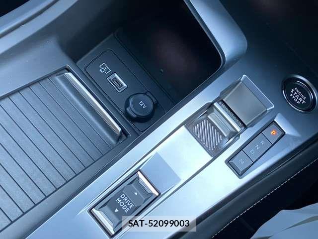 Peugeot 308 2022-12 6752837-19