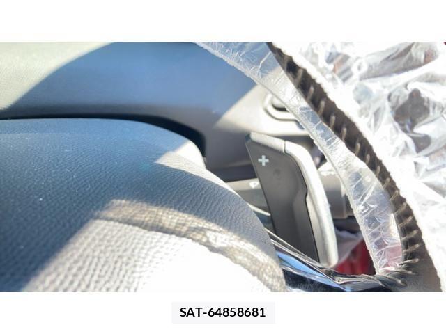 Peugeot 308 2017-06 6911087-17