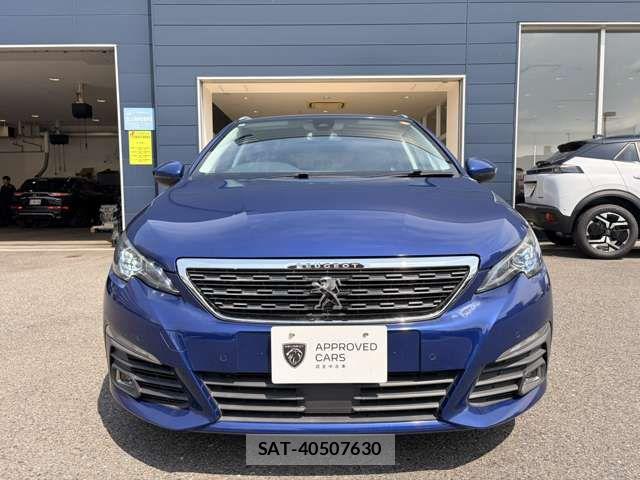 Peugeot 308 2018-03 7060200-12