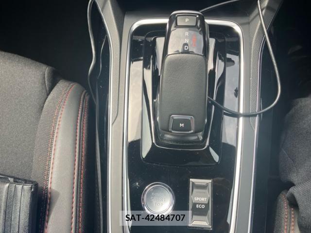 Peugeot 308 2019-11 7060202-17