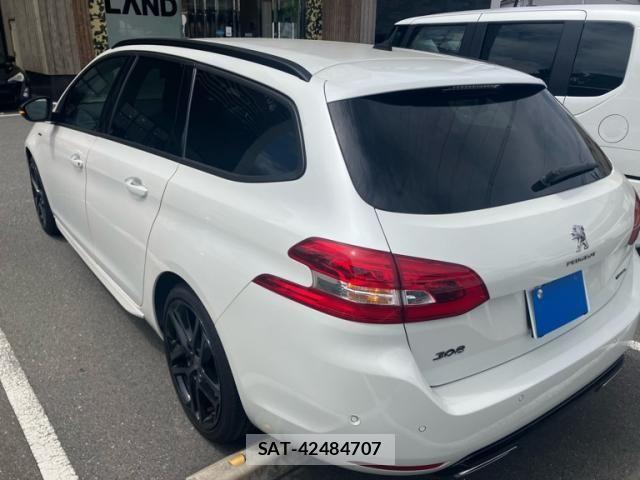 Peugeot 308 2019-11 7060202-5