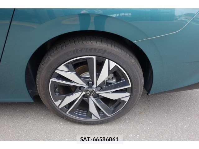 Peugeot 308 2023-08 7223494-12