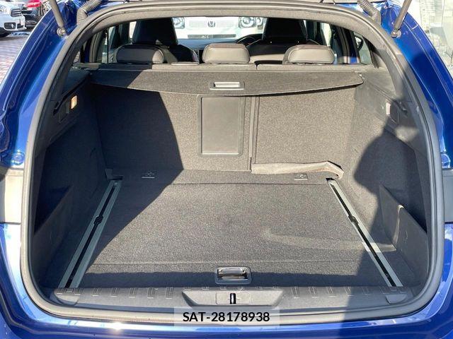 Peugeot 308 2017-03 7217278-10