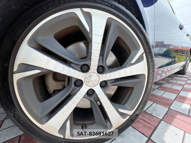 Peugeot 308 2017-03 7329303-9