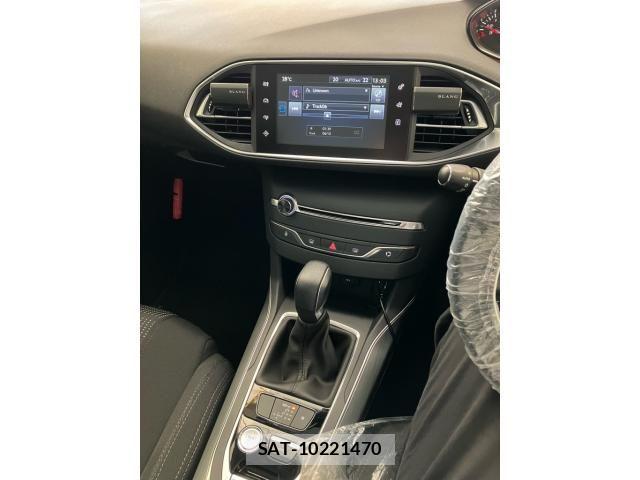 Peugeot 308 2016-07 7359281-16