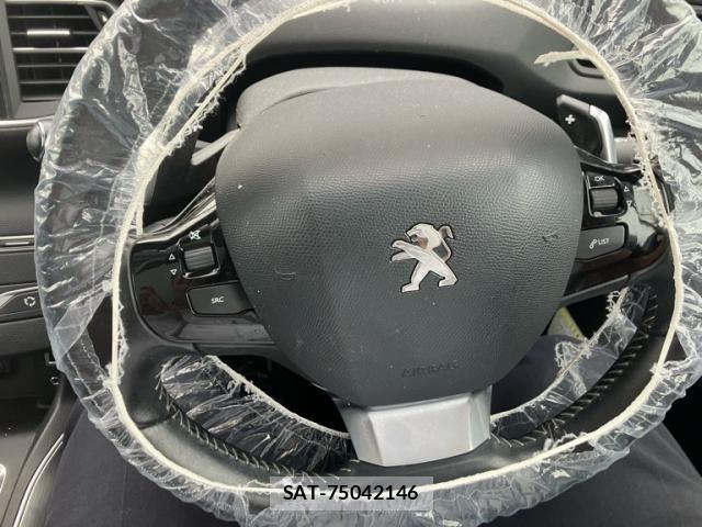 Peugeot 308 2016-08 7502217-14