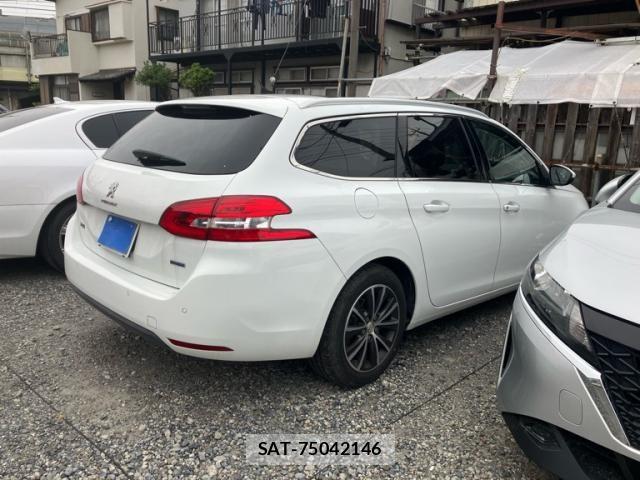 Peugeot 308 2016-08 7502217-7