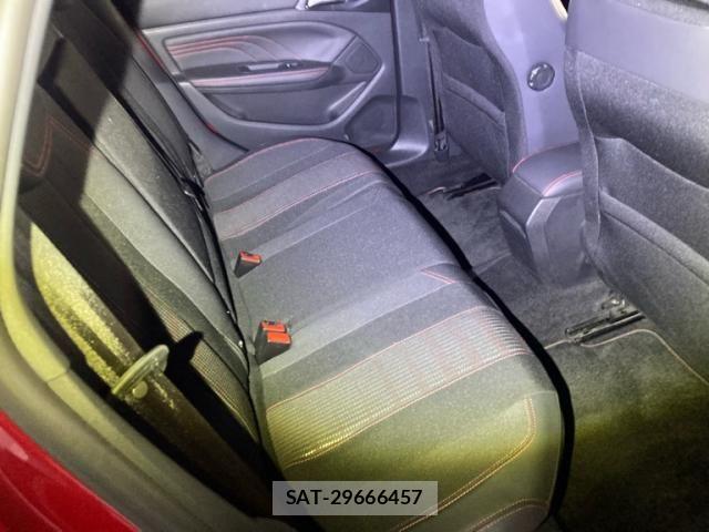 Peugeot 308 2017-10 7619162-13