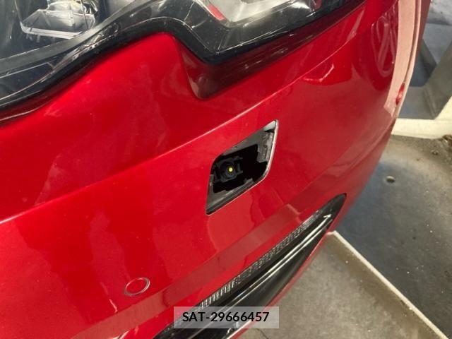 Peugeot 308 2017-10 7619162-26