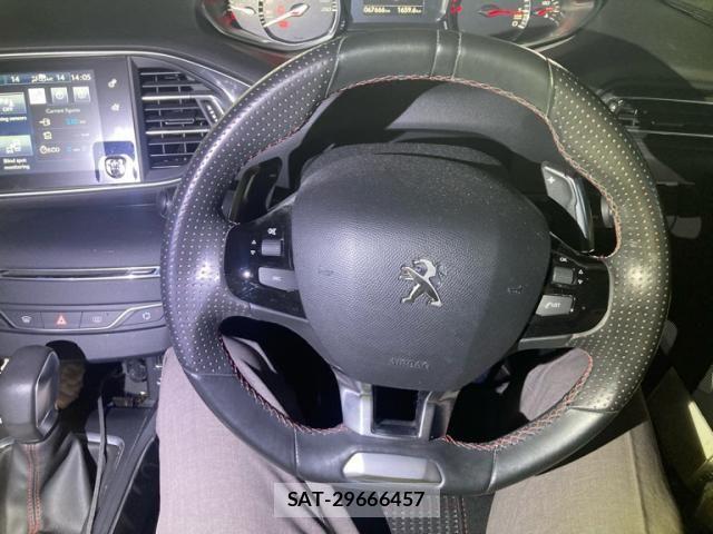 Peugeot 308 2017-10 7619162-4