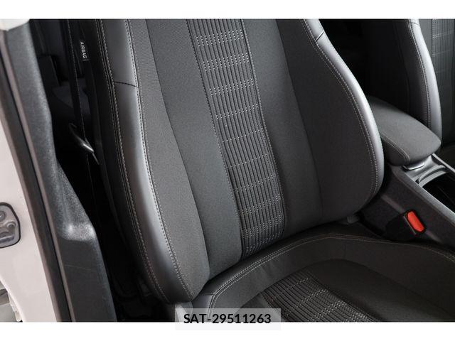 Peugeot 308 2018-08 7727144-25