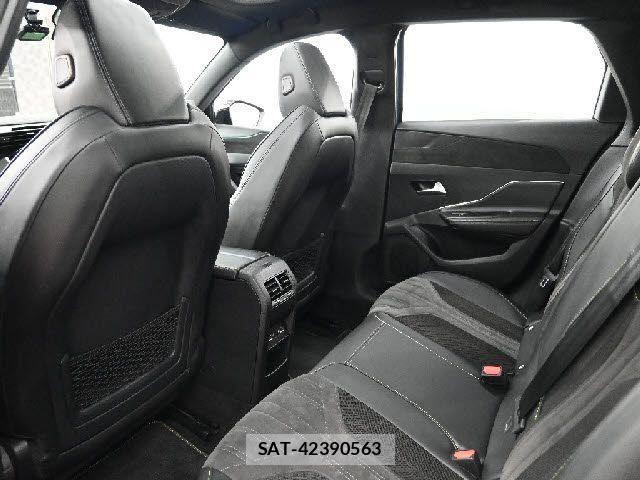 Peugeot 308 2022-11 7788176-12