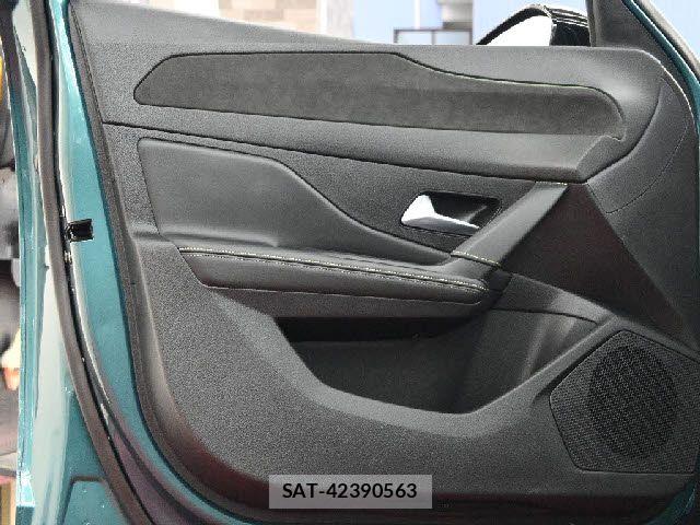 Peugeot 308 2022-11 7788176-22