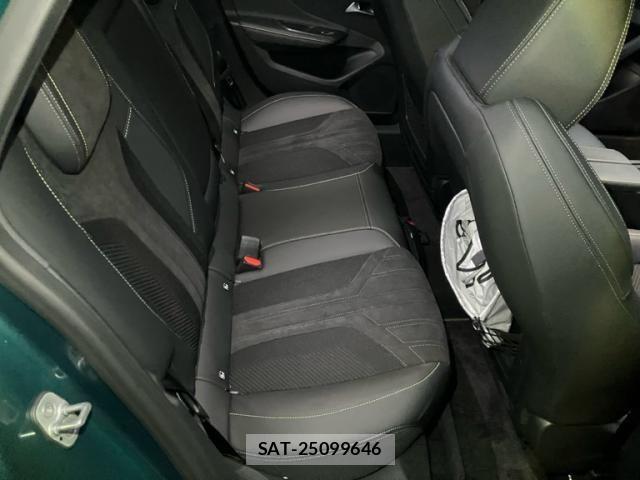 Peugeot 308 2023-02 7878743-9