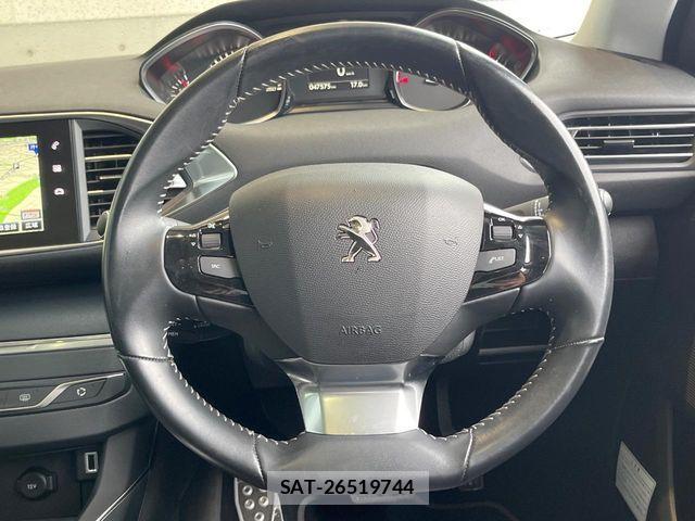 Peugeot 308 2018-11 7980556-10