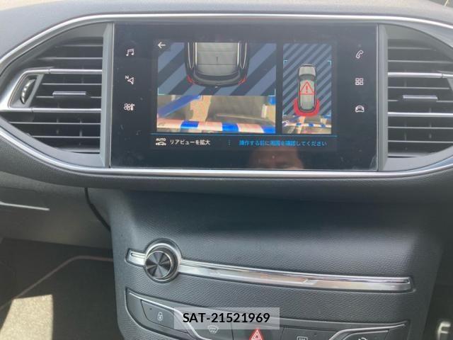 Peugeot 308 2019-08 8075109-18