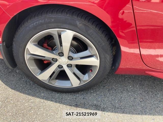 Peugeot 308 2019-08 8075109-7