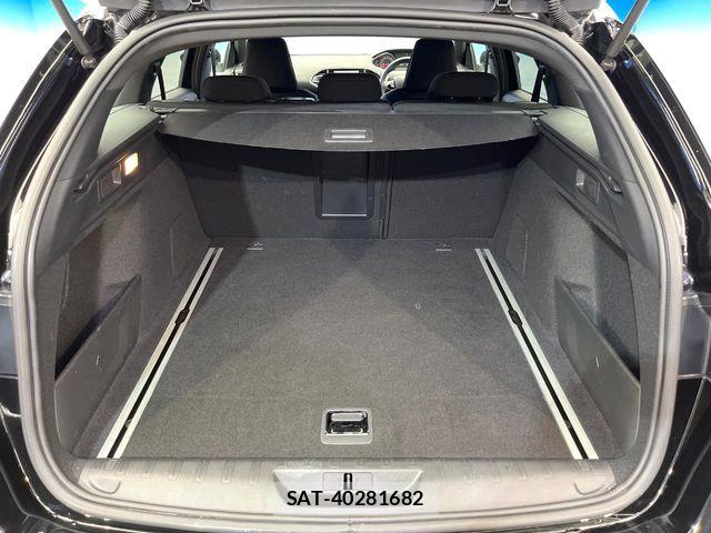 Peugeot 308 2018-12 8101186-10