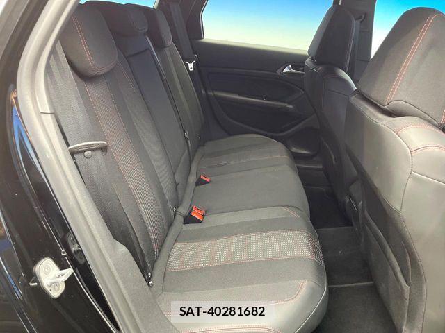 Peugeot 308 2018-12 8101186-7