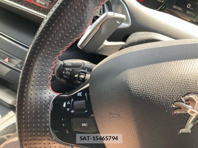 Peugeot 308 2017-10 8131853-17