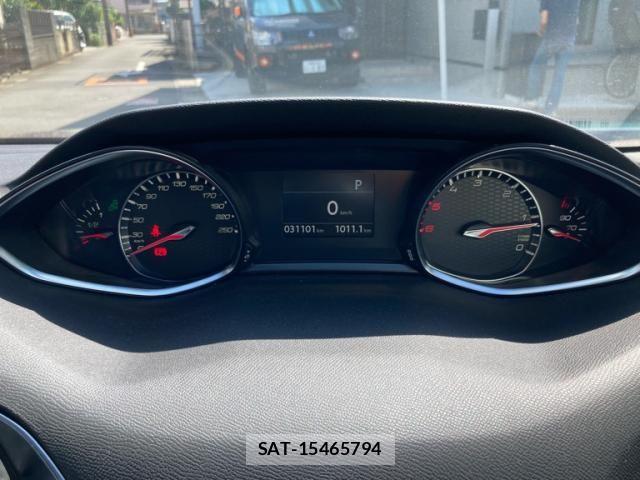 Peugeot 308 2017-10 8131853-19