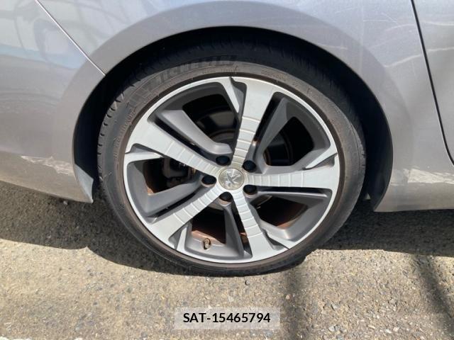 Peugeot 308 2017-10 8131853-25
