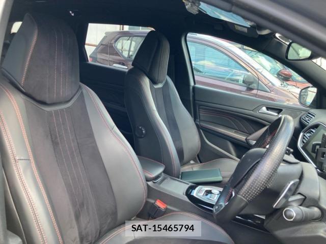 Peugeot 308 2017-10 8131853-6