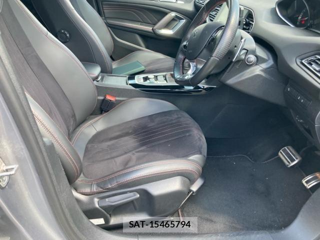 Peugeot 308 2017-10 8131853-7