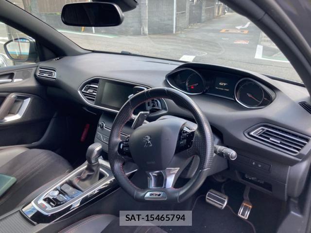 Peugeot 308 2017-10 8131853-8