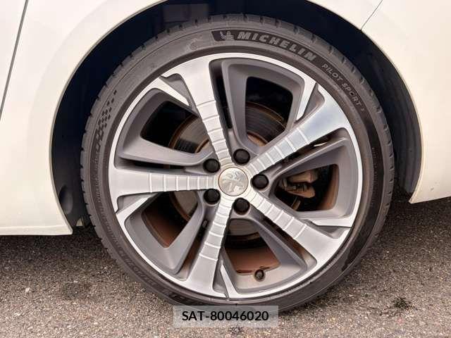 Peugeot 308 2020-03 8209512-15