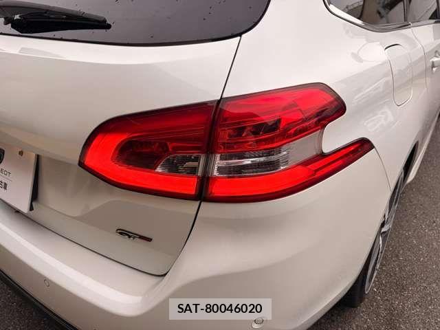 Peugeot 308 2020-03 8209512-18