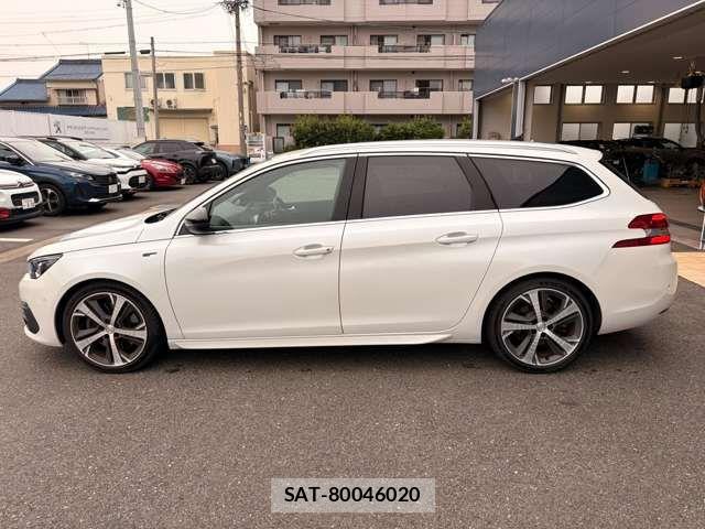 Peugeot 308 2020-03 8209512-6