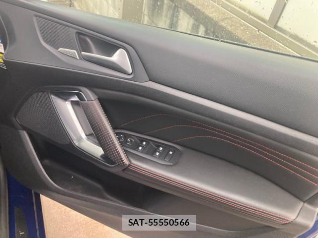 Peugeot 308 2015-09 8231282-11