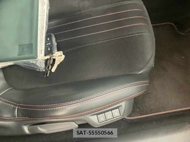 Peugeot 308 2015-09 8231282-13