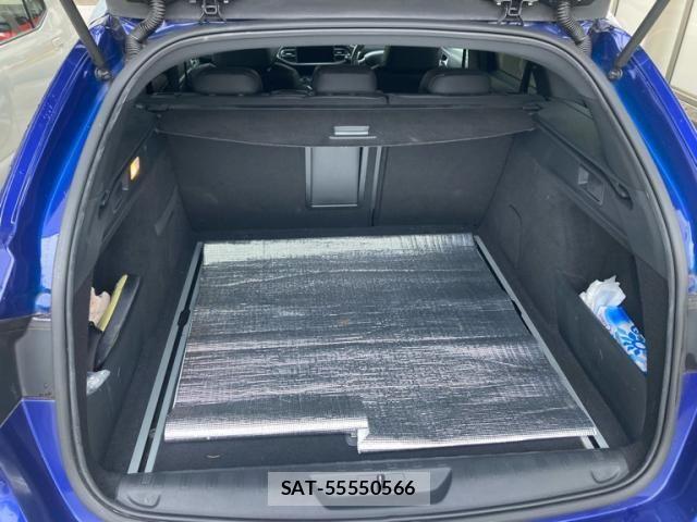 Peugeot 308 2015-09 8231282-25