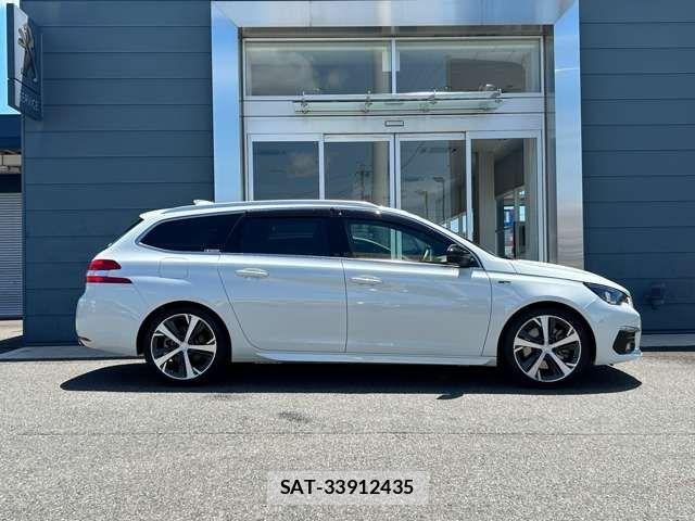 Peugeot 308 2018-06 8368087-3