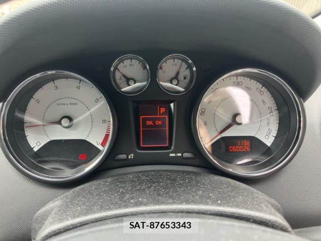 Peugeot 308 2014-05 8414339-13