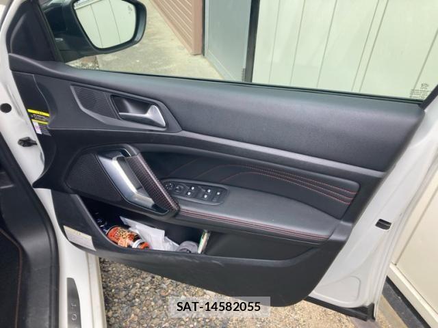 Peugeot 308 2019-09 8414337-9