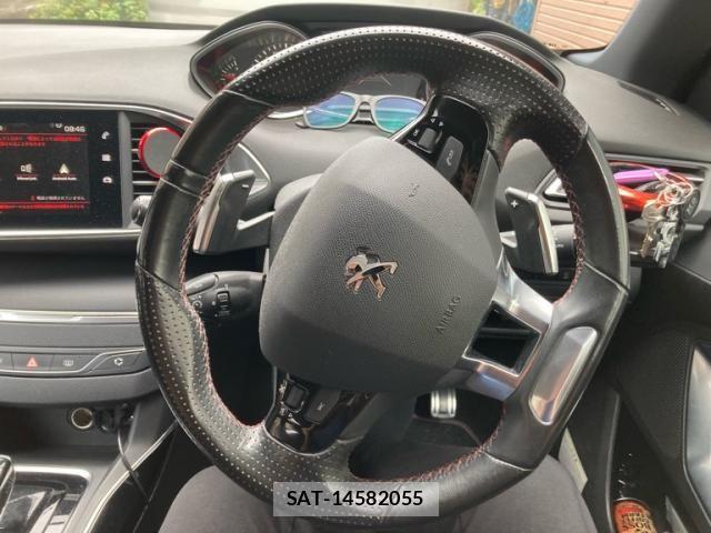 Peugeot 308 2019-09 8414337-14