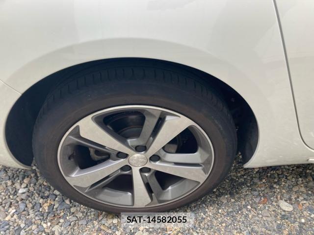 Peugeot 308 2019-09 8414337-5