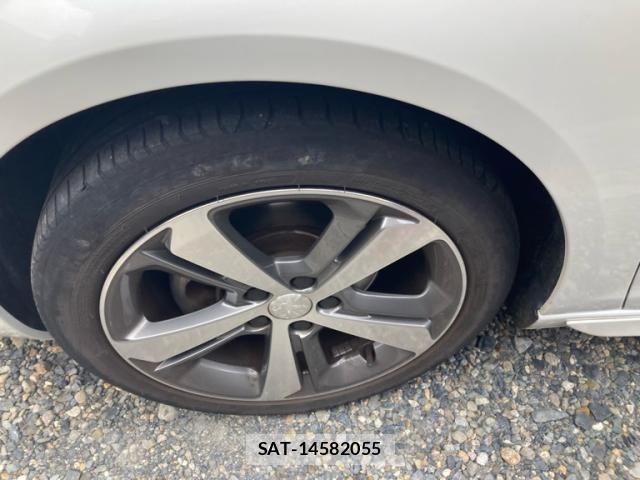 Peugeot 308 2019-09 8414337-7