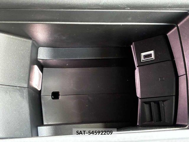 Peugeot 308 2022-11 8438703-9