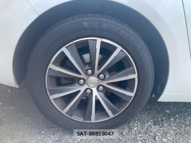 Peugeot 308 2017-06 8563164-10