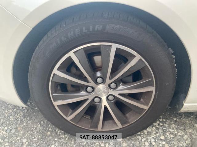 Peugeot 308 2017-06 8563164-8