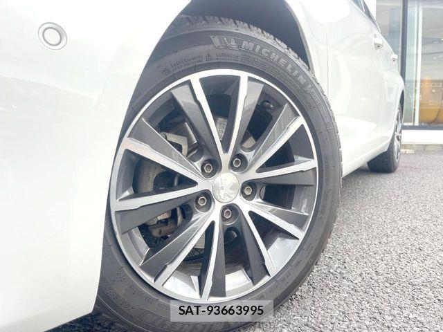 Peugeot 308 2020-02 8563162-13